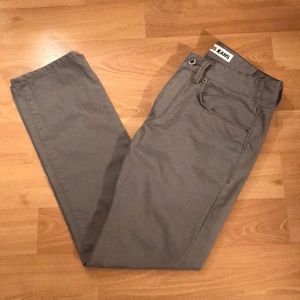 Express Jeans Rocco Slim Fit Skinny Leg 30x30